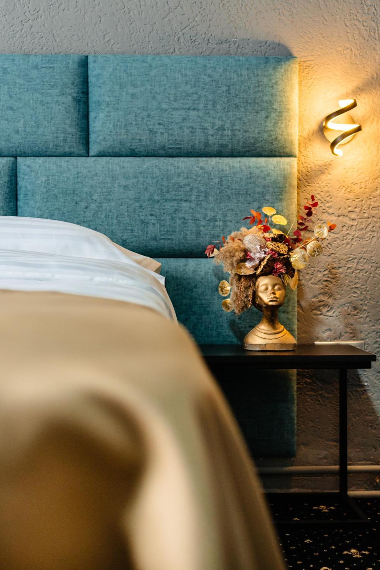 Hotel Palace Bulevard 3*